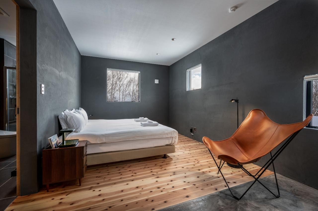 4 Bedroom
