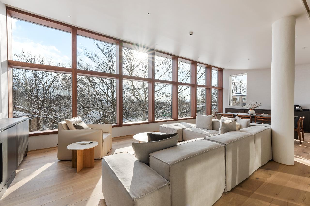 4 Bedroom