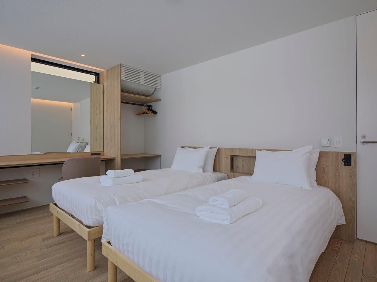 2 Bedroom